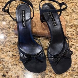 Jones New York Black heels